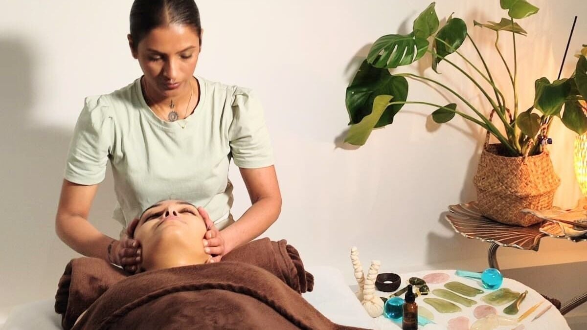 52e8b1c5-54a2-4206-8a49-a70d3f719569-yaksevaha3-gb-england-harrow-fresha-8622969