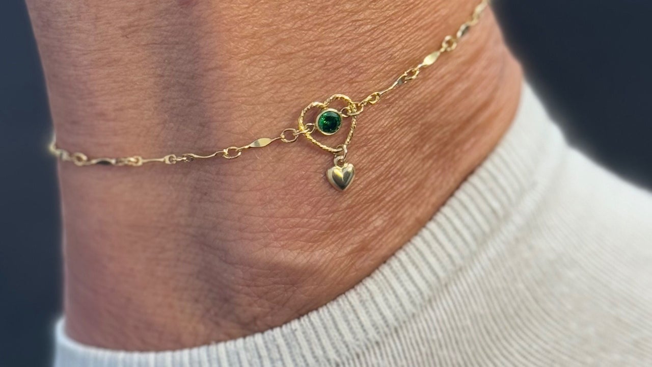 5300695b-c2e5-423e-8f98-a29028838413-whiteheadboothsalonpermanentjewellery-gb-england-sheffield-hackenthorpe-fresha-8248025