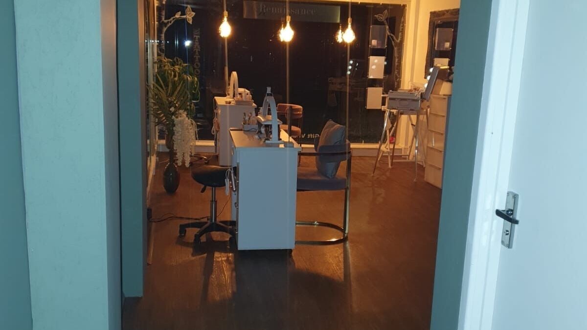 537cd3c6-b2bd-4eb9-b8c0-8dd4cf5430df-prestigebeautybeautique-gb-england-stockport-reddish-fresha-9776784