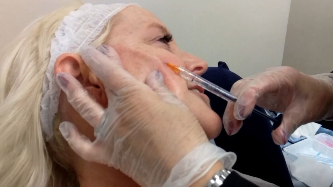 53b9443e-452a-447f-b4b0-ad5f9b2a8931-facebodymedi-cosmeticcentre-gb-england-derby-fresha-4634612