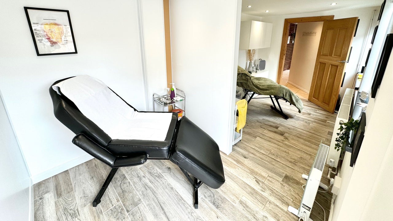 53ca4b93-682e-4053-9c82-eb84e8173763-beautivineaesthetics-gb-england-stourport-on-severn-fresha-2136415