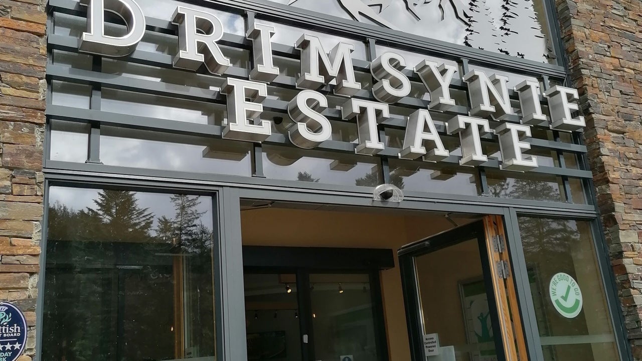 5460d213-5f52-49c8-a339-367b9f72b125-6906728