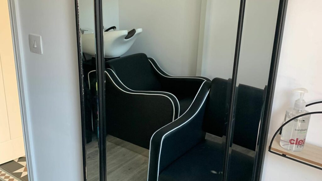 54d687f3-261f-48e2-ba49-6c1a7adcd554-5370532