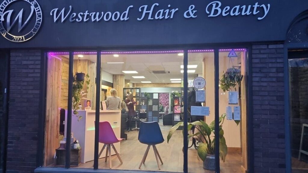 55196ff9-a893-47b8-839a-7b60f145c3e5-westwoodhairandbeauty-gb-england-lincoln-fresha-6577015