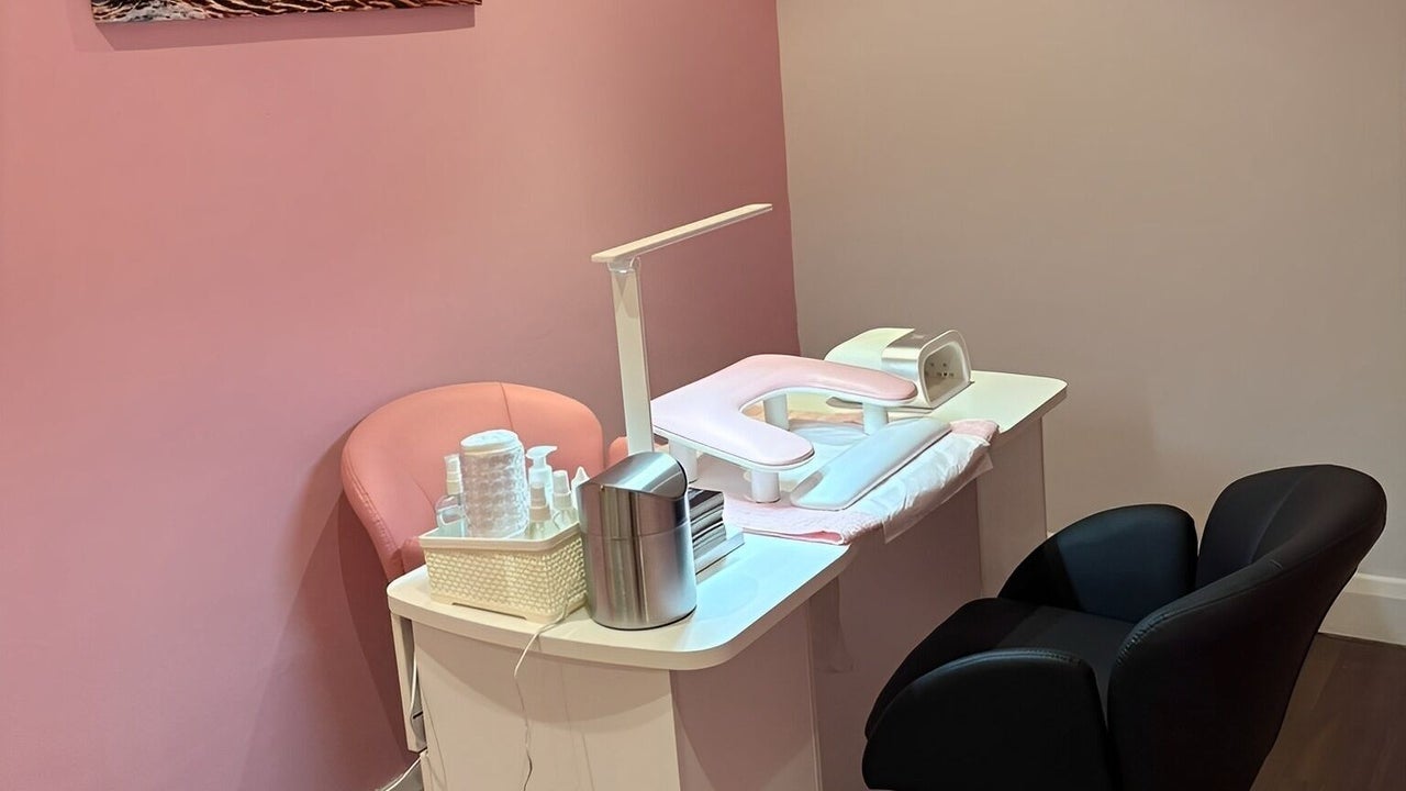 555c5f25-5d72-4c98-8ee8-ebc91bbf2347-militasnailsatsamanthajames-gb-england-redhill-fresha-6752495