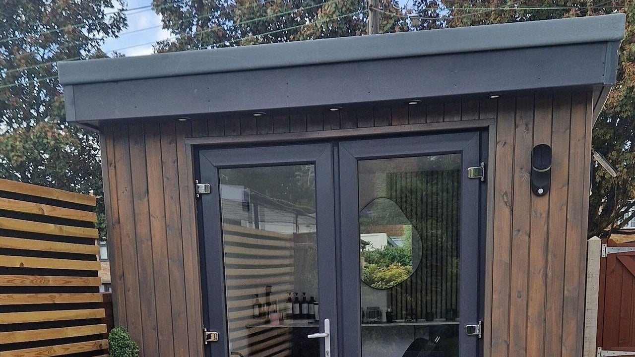 55e0da7c-e69e-4811-8498-848c75b19f95-nicolesbrowsandbeauty-gb-england-sheerness-minsterqueenboroughhalfway-fresha-3347381