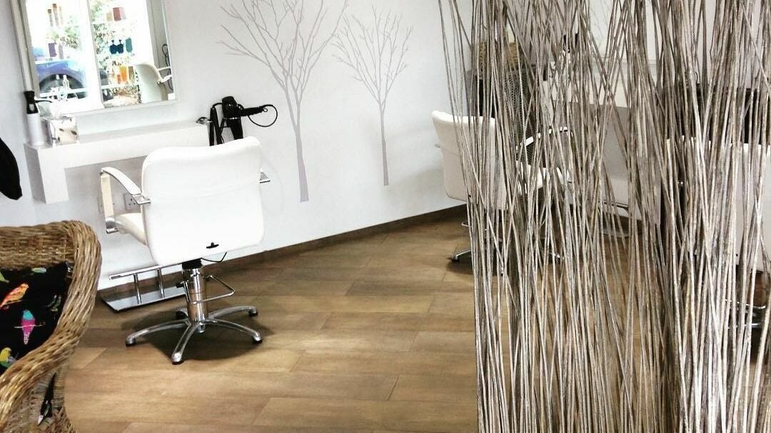 56d24743-b3b0-4d0d-957a-cf69026eaeb7-samlangleyhair-gb-england-westwittering-fresha-9317892