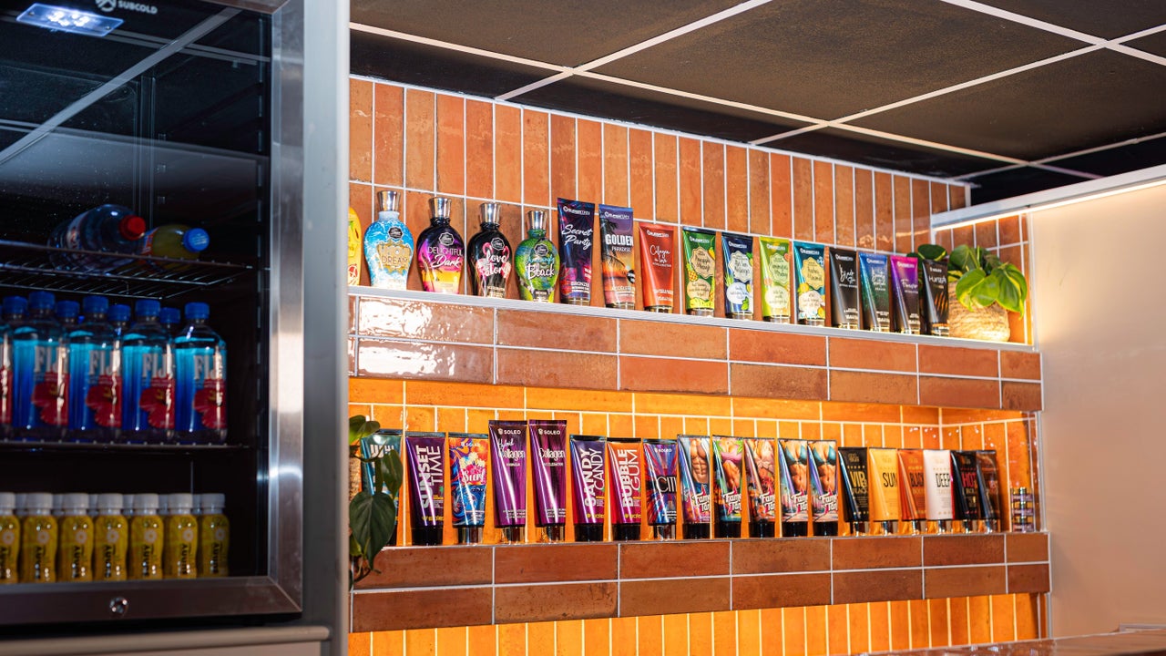 57138726-0fa9-4a1a-932e-b637864c8ada-glowclub-gb-skegness-fresha-1493802