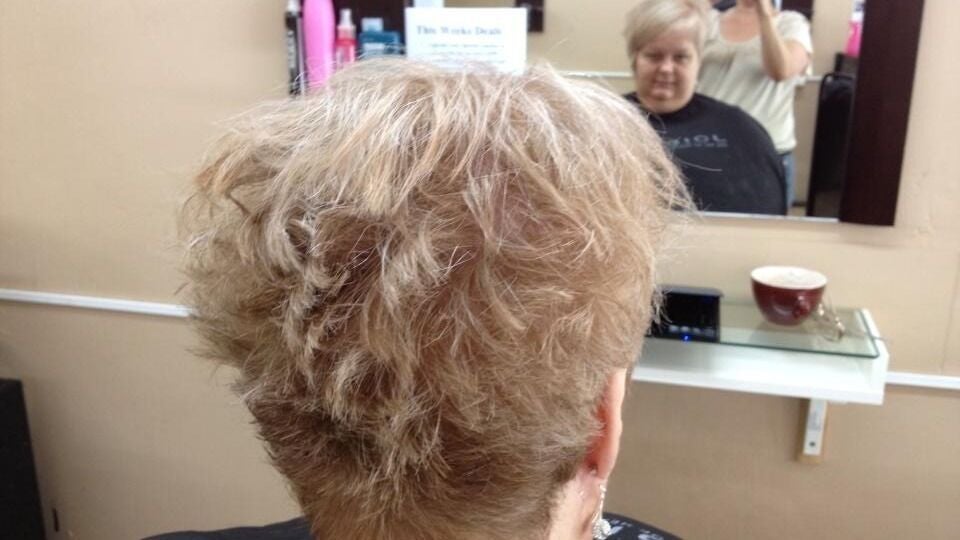 5779dc66-2650-4cab-a5f3-02e388cbd7fc-hairartbyandrea-gb-england-chineham-fresha-7167793