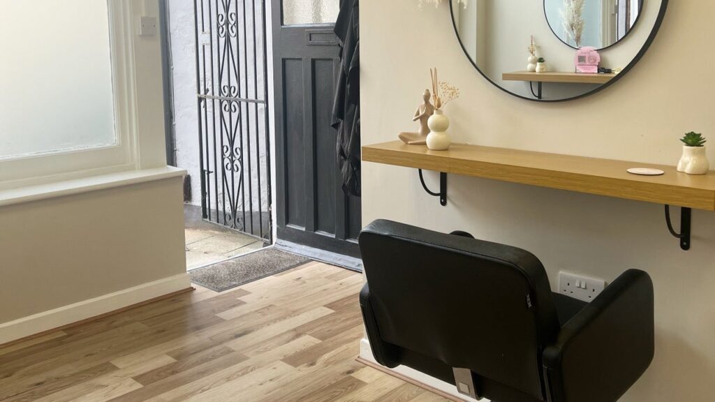 57cffe22-9a00-40e4-8db8-dfe9c00ffd69-lainnstudio-gb-england-kimberley-fresha-2380006