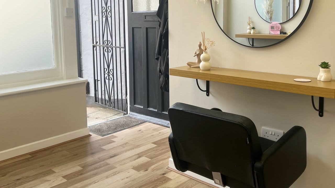 57cffe22-9a00-40e4-8db8-dfe9c00ffd69-lainnstudio-gb-england-kimberley-fresha-2380006