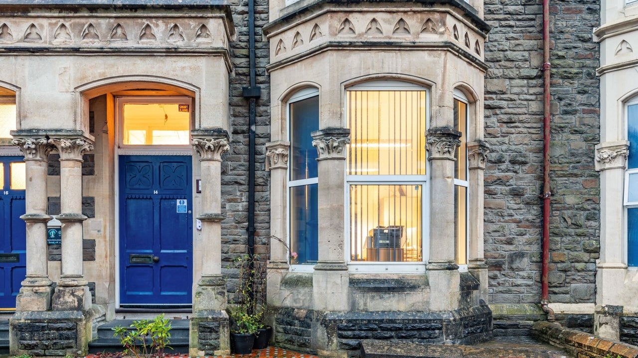 581b5a94-46a8-45e2-bb77-ff737ee26242-luxebeaut-gb-wales-cardiff-noliftavailable-fresha-3172157