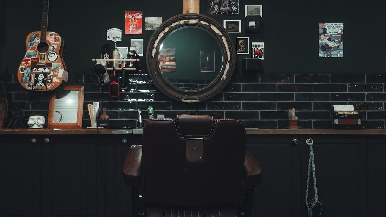 5829325d-dafc-4185-ba32-44c0b321d8d0-lostfound-gb-england-sheffield-sheffieldcitycentre-fresha-5529293