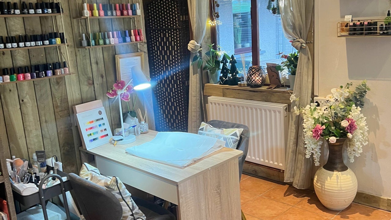 59a59658-197a-4f19-8b39-e042a5dfc27d-chailaibeauty-gb-wales-narberth-fresha-6251566