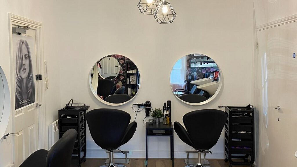 5a1212d2-dc0e-4434-8c57-8a01c81e766e-adornhairdressing-gb-england-hoddesdon-fresha-5035418