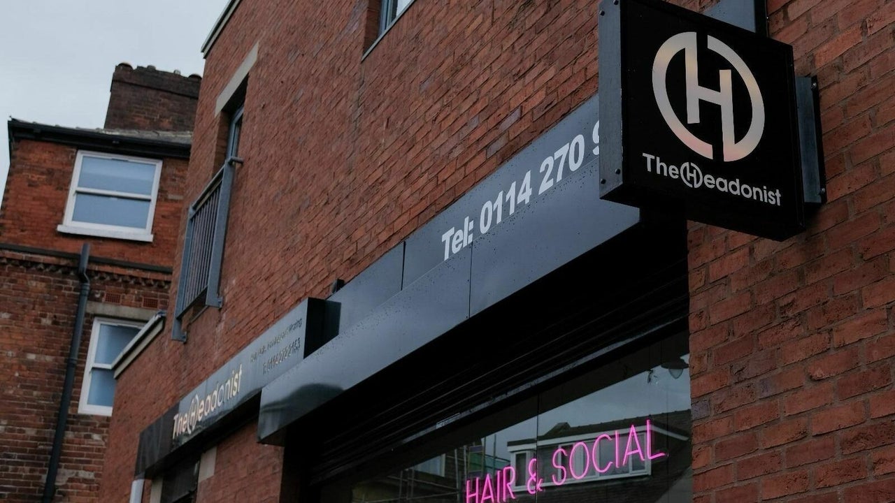 5a60d037-18b5-4887-b206-aba4d7cb6b0f-theheadonist-gb-england-sheffield-sheffieldcitycentre-fresha-5491117