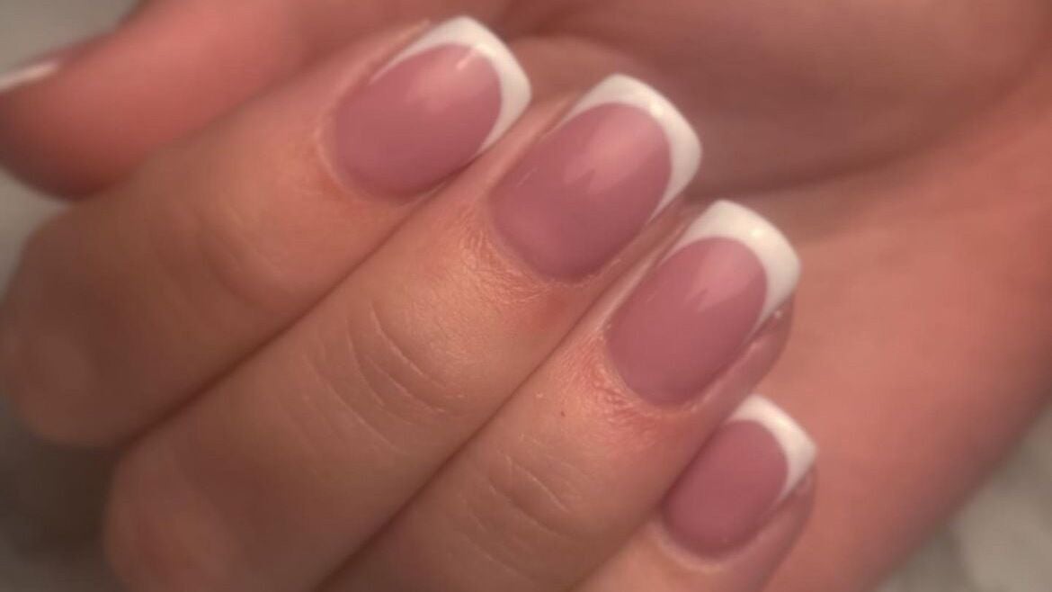 5a906c04-f979-444b-ae9e-6acd402a02a5-allthingsbeautifulbylindsay-gb-england-stoke-on-trent-fresha-8559946