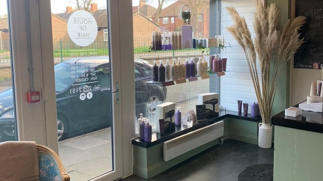 5b52d8c7-96e7-4cd2-98c7-3efe6d26516c-houseofhairforesthall-gb-england-foresthall-fresha-2114093