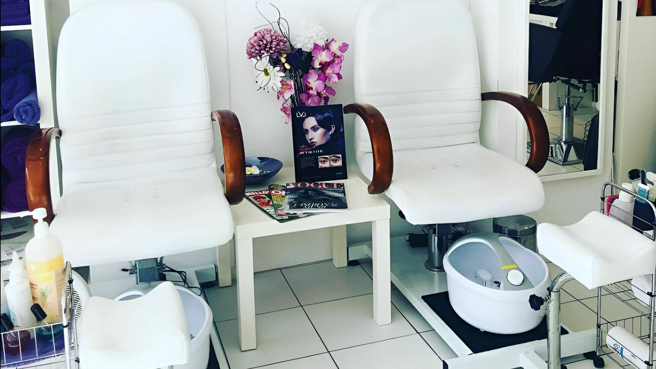 5b8cf2fc-bbb7-40e3-be98-0e40c364145e-rhiannonsnails-gb-england-torquay-fresha-3667292