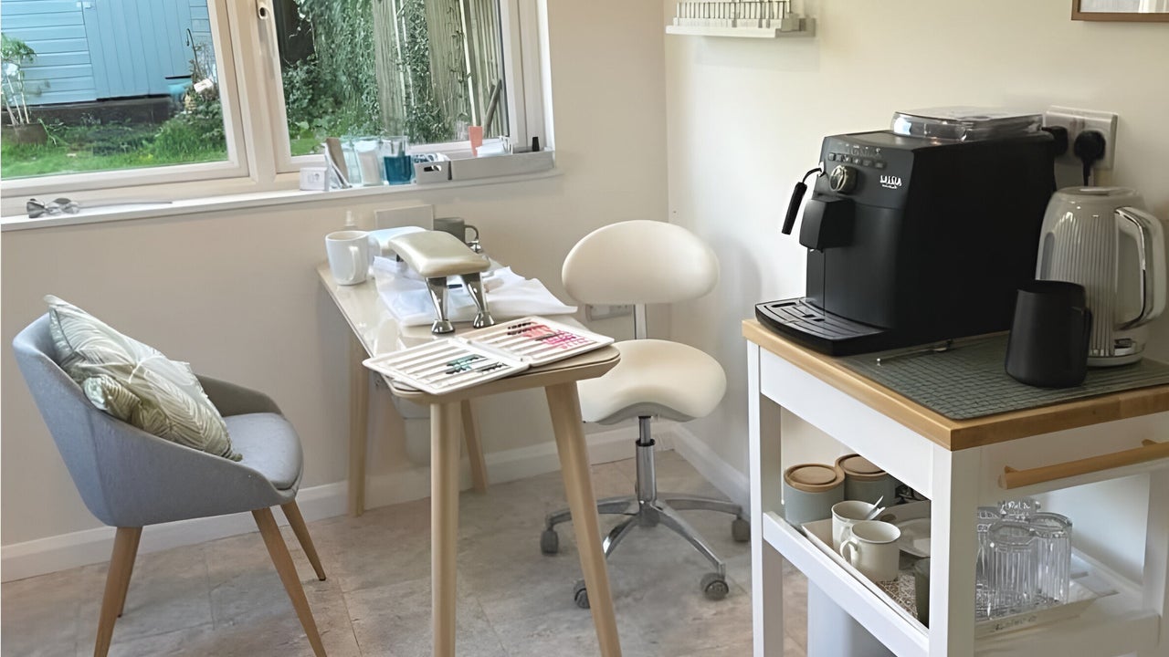 5b9b993a-27c9-4509-b28c-1ba64de6caa2-theroseroom-gb-england-westergate-fresha-1605724