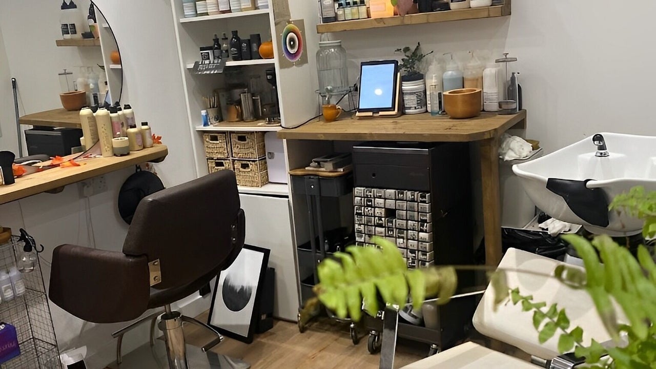 5c809f89-309c-4e01-a544-cb0bc4815197-fernhairstudio-gb-england-exeter-newbuildinglanegandystreet-fresha-8148080