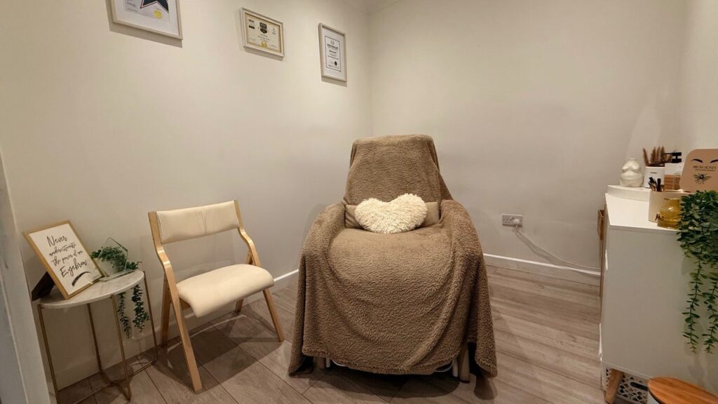 5ca16366-7034-452d-a381-b0e704fddc91-browhoney-gb-england-darlington-fresha-7633882