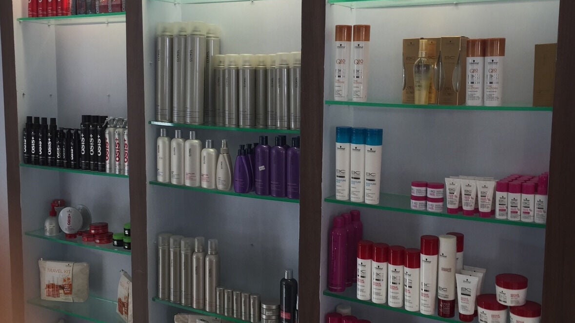 5dae3131-d252-4c0e-95c8-dcee7f504ac9-creareforhair-gb-england-penkridge-fresha-7400092