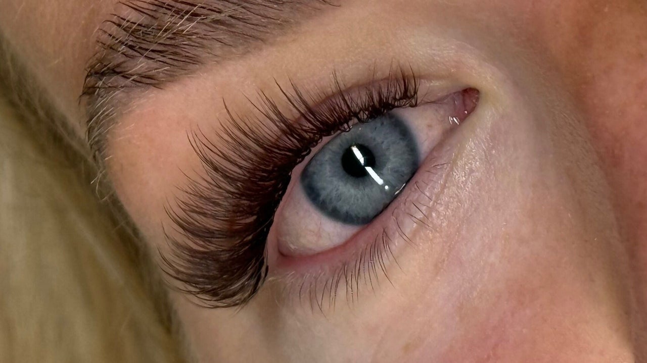 5e30ab81-109a-49f2-b90f-d30878bbfc5b-rosellicosmetologist-gb-england-cheltenham-fresha-5906227