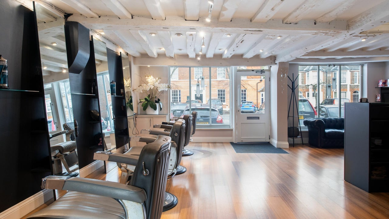 5ebb340c-d6c2-416a-9f95-93c68d264724-albemarlehaircutters-gb-england-beaconsfield-fresha-4644397