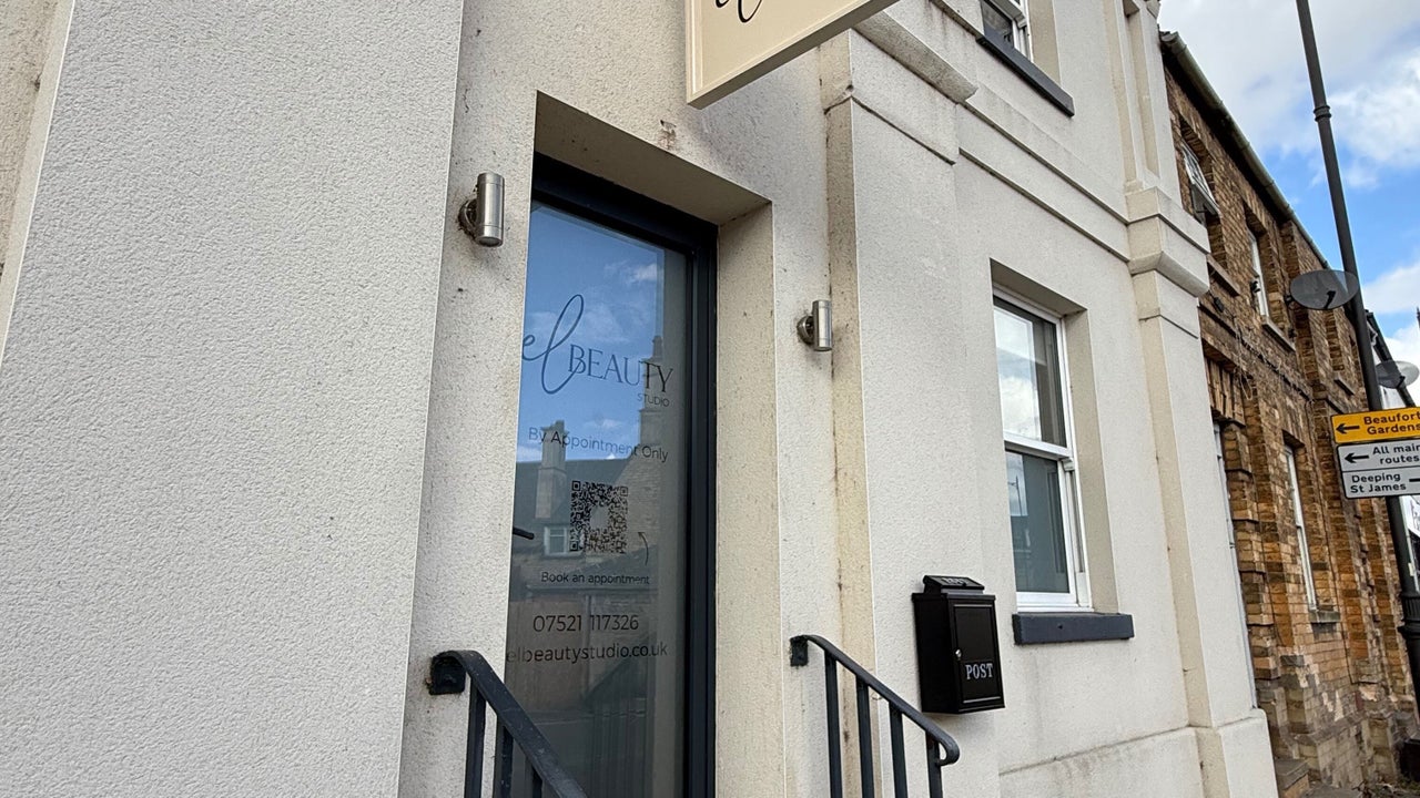 5eecb21e-7e65-4458-9799-7a144ab3c4d2-elbeautystudio-gb-england-marketdeeping-fresha-4620929