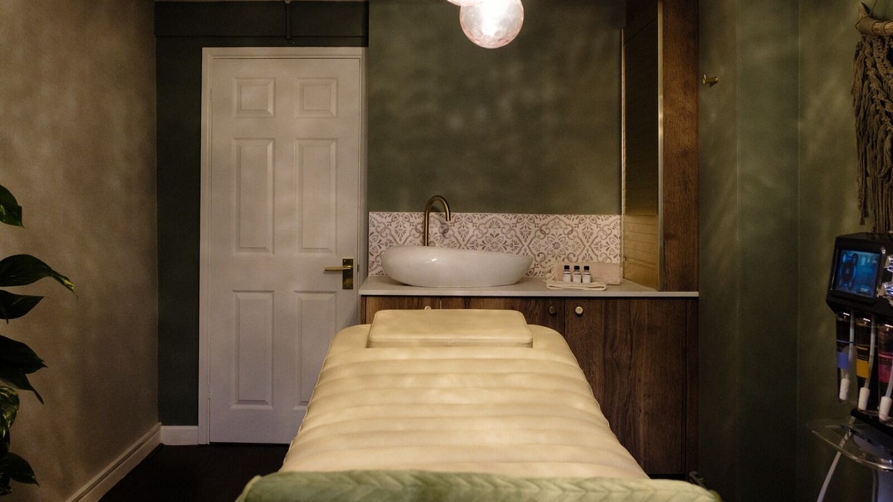 5eee82a7-a6cd-4d4e-862f-543b4664ec2a-beautysculptingroomlymington-gb-england-lymington-fresha-9385409