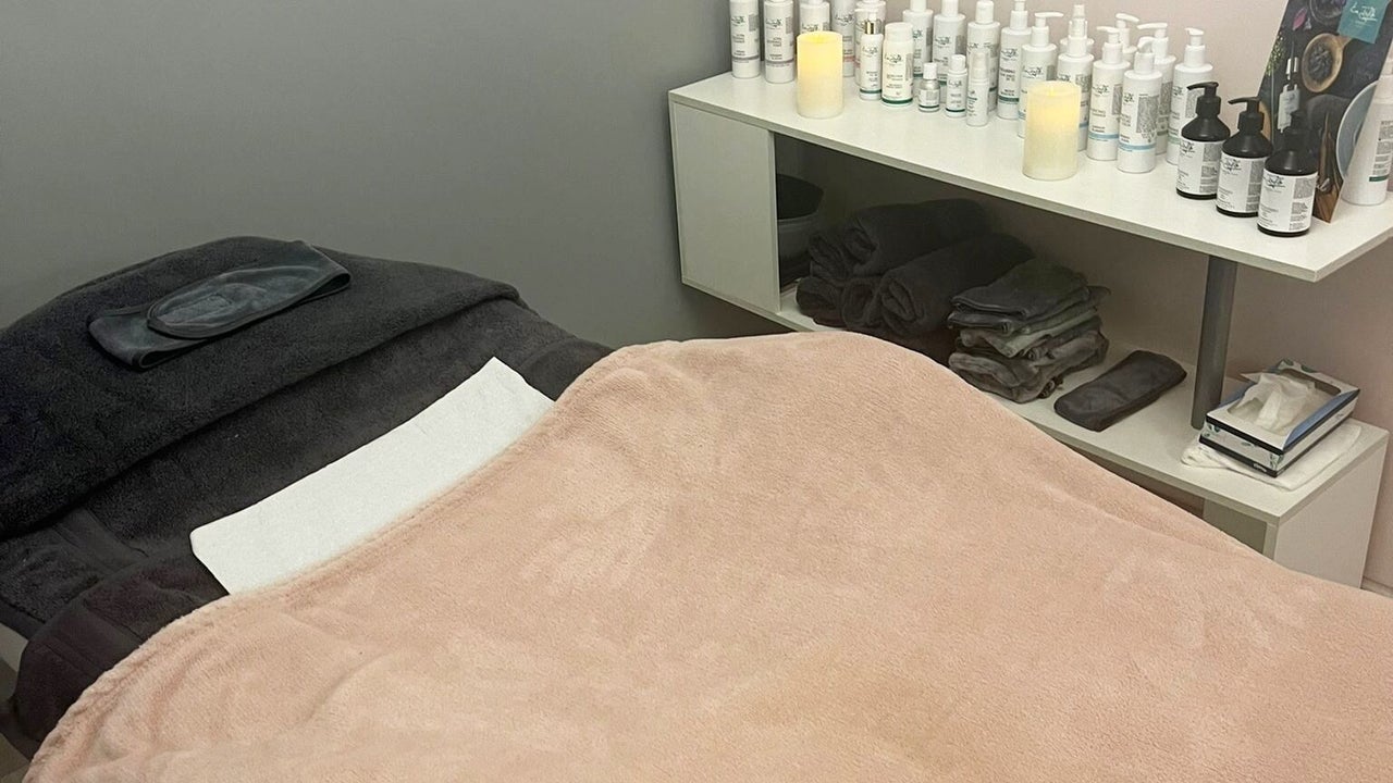 5efc1620-0816-4548-9b53-4403c8b83aa9-cocoluxebeautiqueltd-gb-england-stoke-on-trent-fenton-fresha-7567809