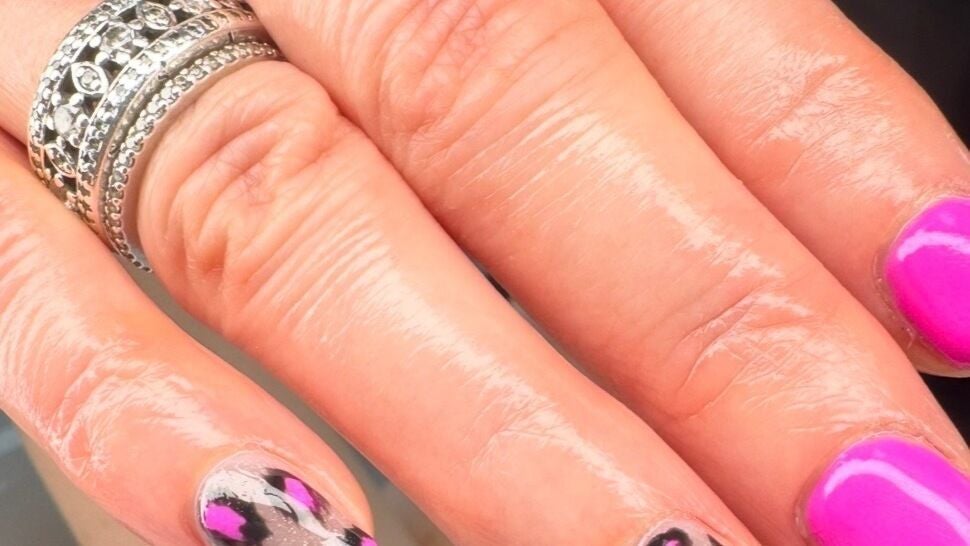 60336866-c5ca-4cf7-9961-f26127ba63ee-naziasandhu-permanentmakeupandnails-gb-england-wokingham-fresha-4767597