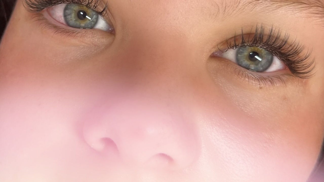 60a06675-e5f6-49d6-a2cd-97019b4f62d8-lashedbylaurenjayne-gb-england-hallow-fresha-3612208