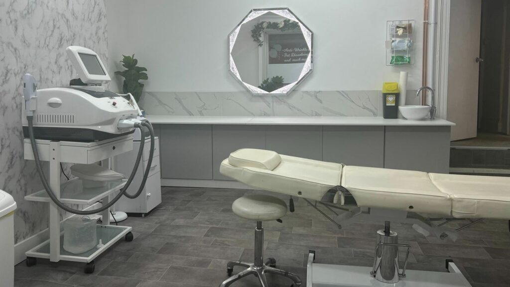 61cfe9db-843c-47b3-897e-ef07570a371e-ellebelles-gb-england-dereham-fresha-2155832