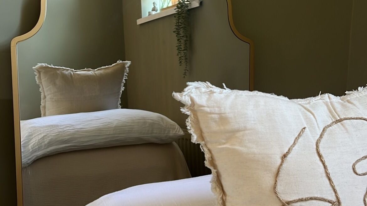 628f90e2-ec17-406f-9fa4-821014703d2d-kellygubbinsskinandbeauty-gb-england-prudhoe-fresha-2874360