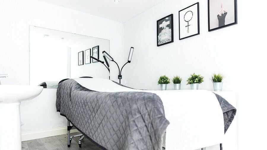 62b6106b-372e-45c3-8f1a-420cef59a751-6023944