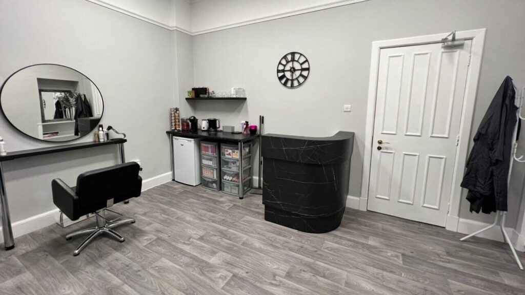 63ec6bae-08ad-46e6-a5f2-98cb9cb3edc1-2049469