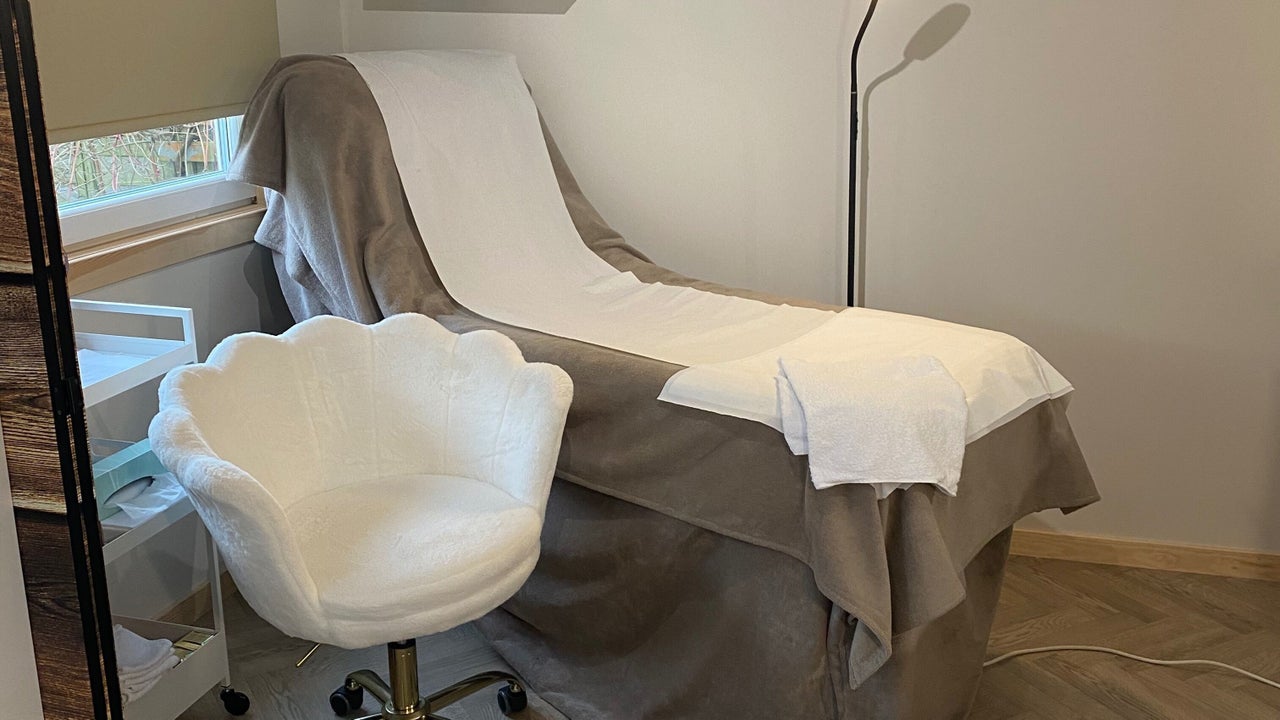 645bbfe2-14b0-4c1a-b349-951ad32bde21-dreamonbeautysalon-gb-scotland-thurso-fresha-7251575