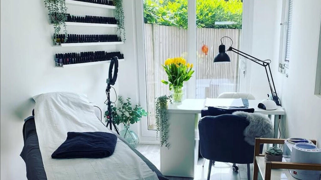 646123ff-ecbe-48ed-96b4-ecdd9e75916f-practicallyperfectineveryway-gb-england-tewin-fresha-9984637