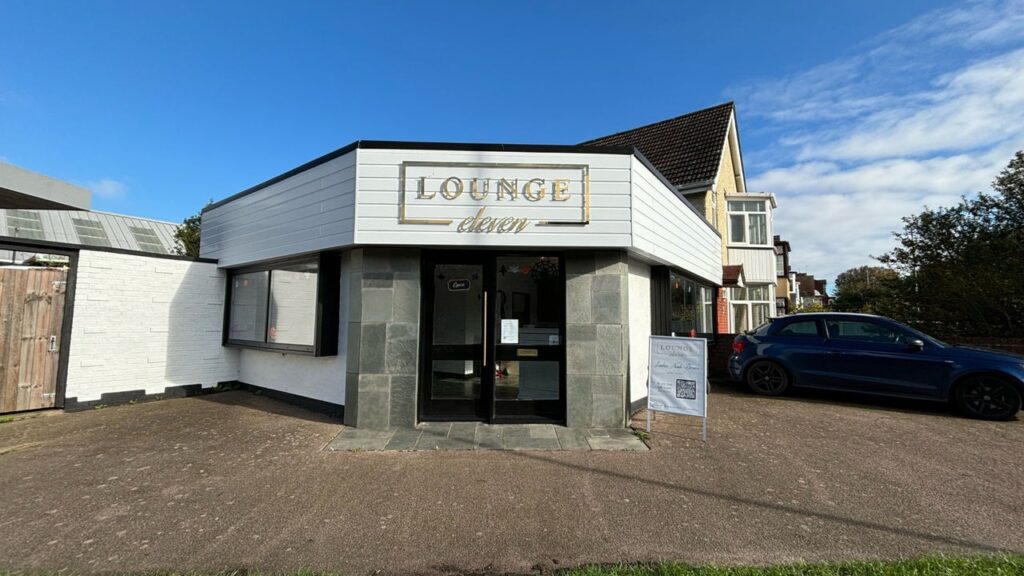 64cc2995-1142-4982-ab8b-30fa0cc7bc89-loungeeleven-gb-england-gorlestongreatyarmouth-fresha-9126238