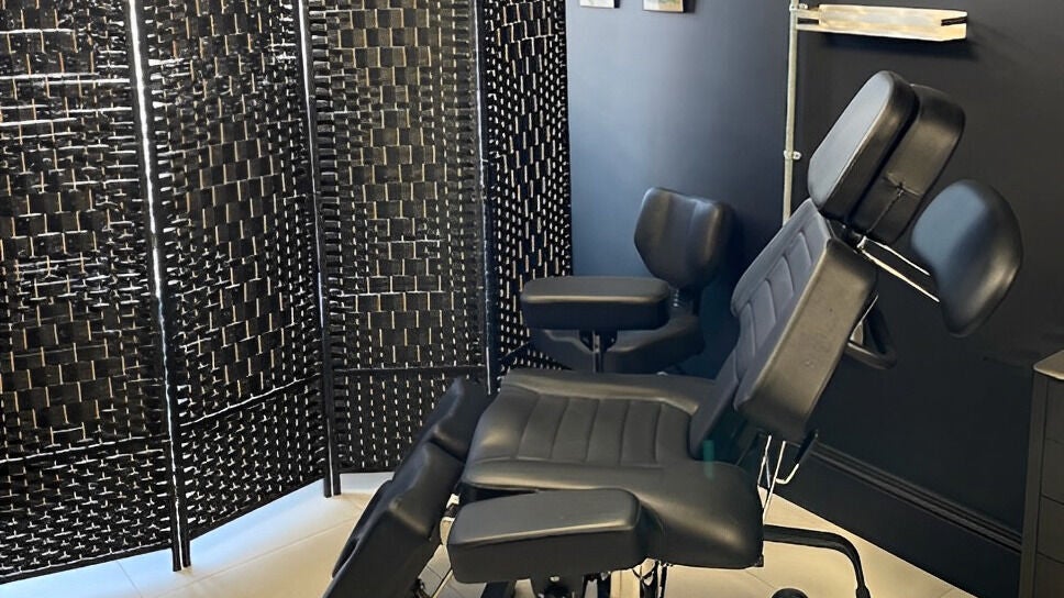 6524da2b-69aa-4920-ad6a-9ee63b269210-teddingtonink-gb-england-teddington-fresha-8000005