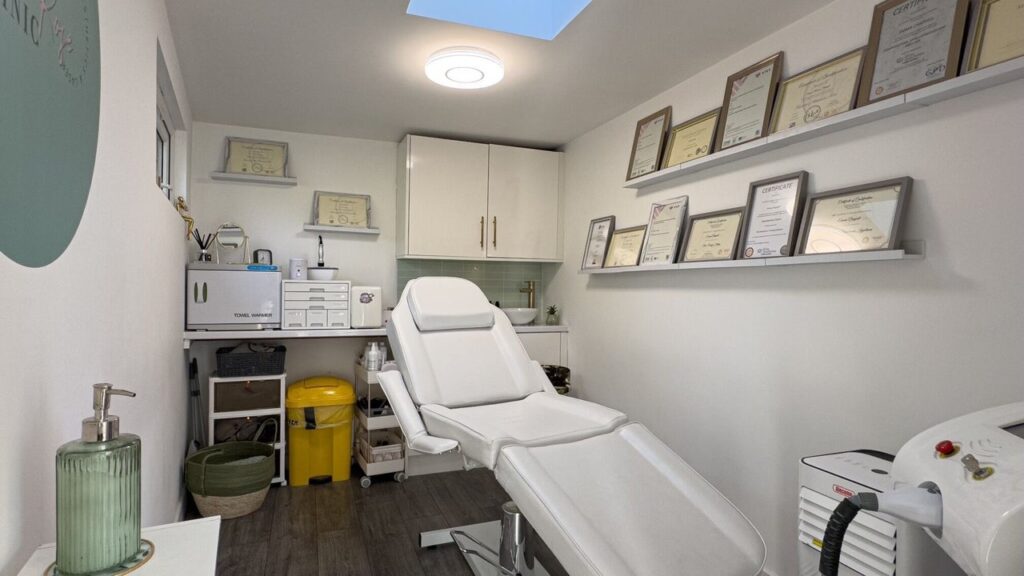 65aa96e6-281b-4f20-ad18-53b81c5bb217-emmaroseaestheticslaserclinic-gb-england-bristol-brentry-fresha-7017156