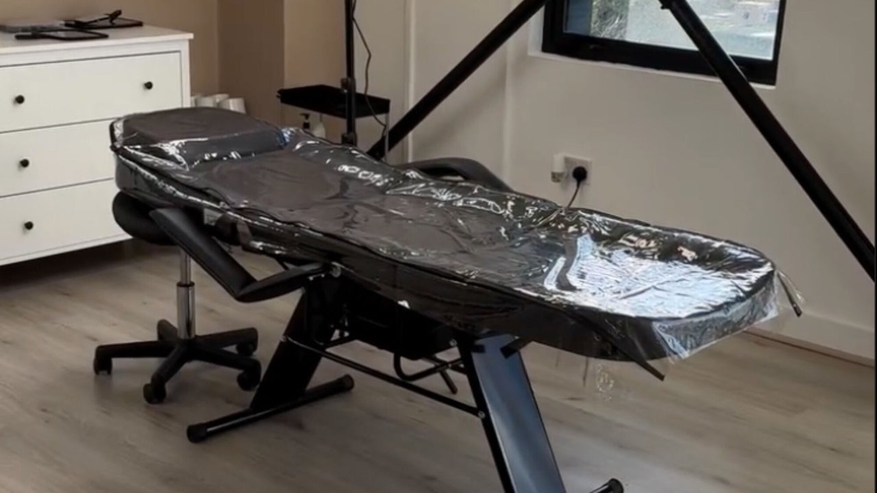 65b4af3e-ae9a-4231-8458-4759f8ad9f8d-bethpainterartistry-gb-england-appleybridge-fresha-1651862