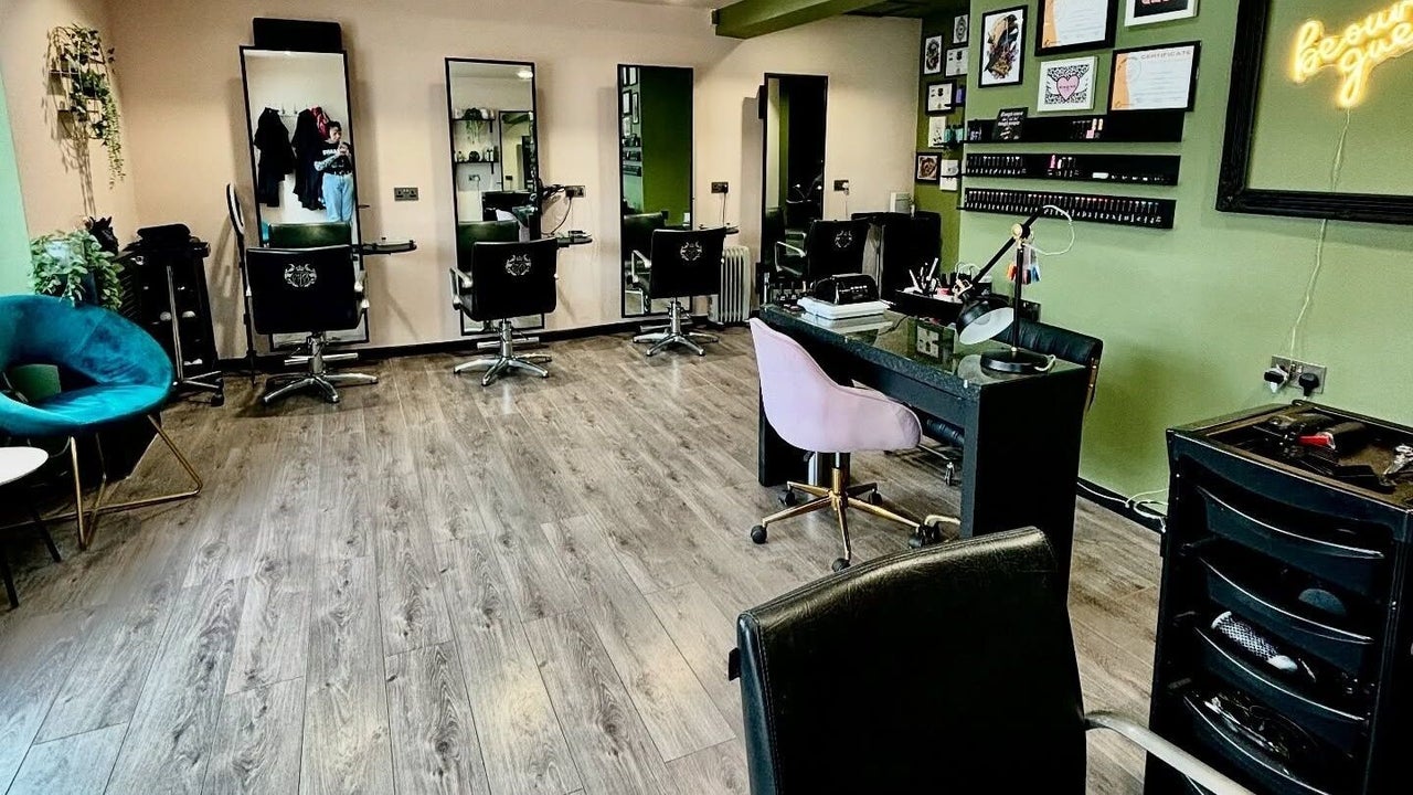 665ea2b4-922d-4cb5-8041-f3fffc92e9d8-cromptonco-gb-england-heywood-fresha-9056946