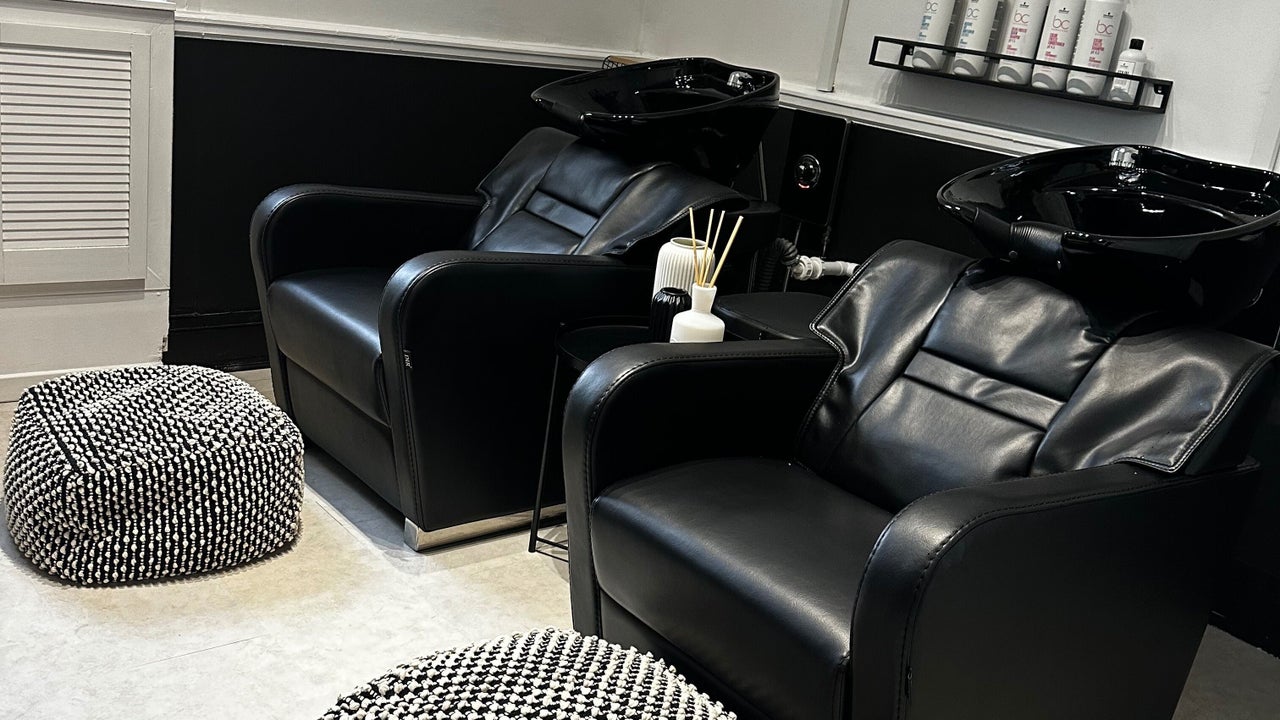 668337f0-e2b5-4ae6-a86a-1d1003ccd057-exhibitstudio-gb-scotland-uphall-fresha-5018166