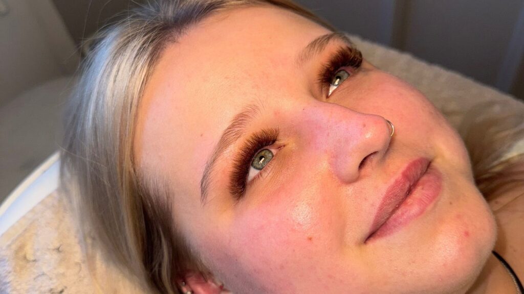 669b7bd6-317e-4c42-b0c6-66e92d52400f-lashedbytegan-gb-england-ferryhill-fresha-1533262