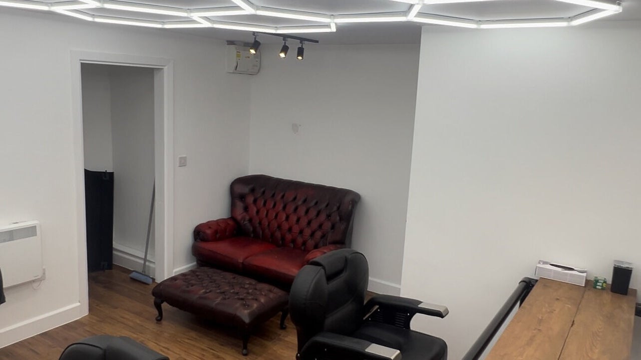 66b6faef-a6ce-45a7-9cd2-bc23c4874787-backstreetbarbershop-gb-wales-cardiff-fresha-2713861