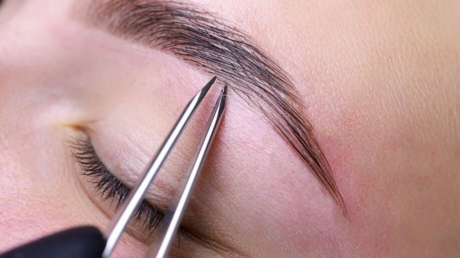 66f6ad01-b1c2-46b8-9349-fef4233221bf-dollysmainstreetinchtureph149rn-gb-scotland-inchture-fresha-1357685