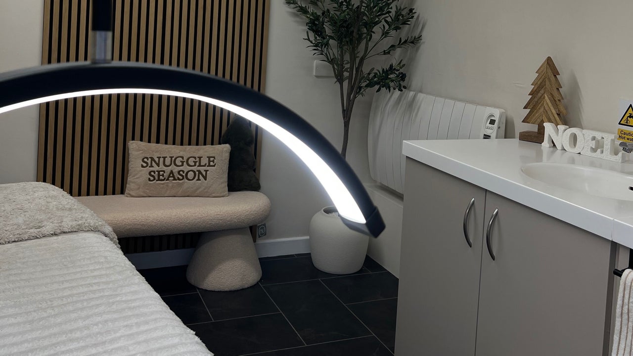 672d1a20-a7d8-469c-a91e-dbfef55370a2-blushandbloomcosmetics-gb-england-nantwich-fresha-2297904